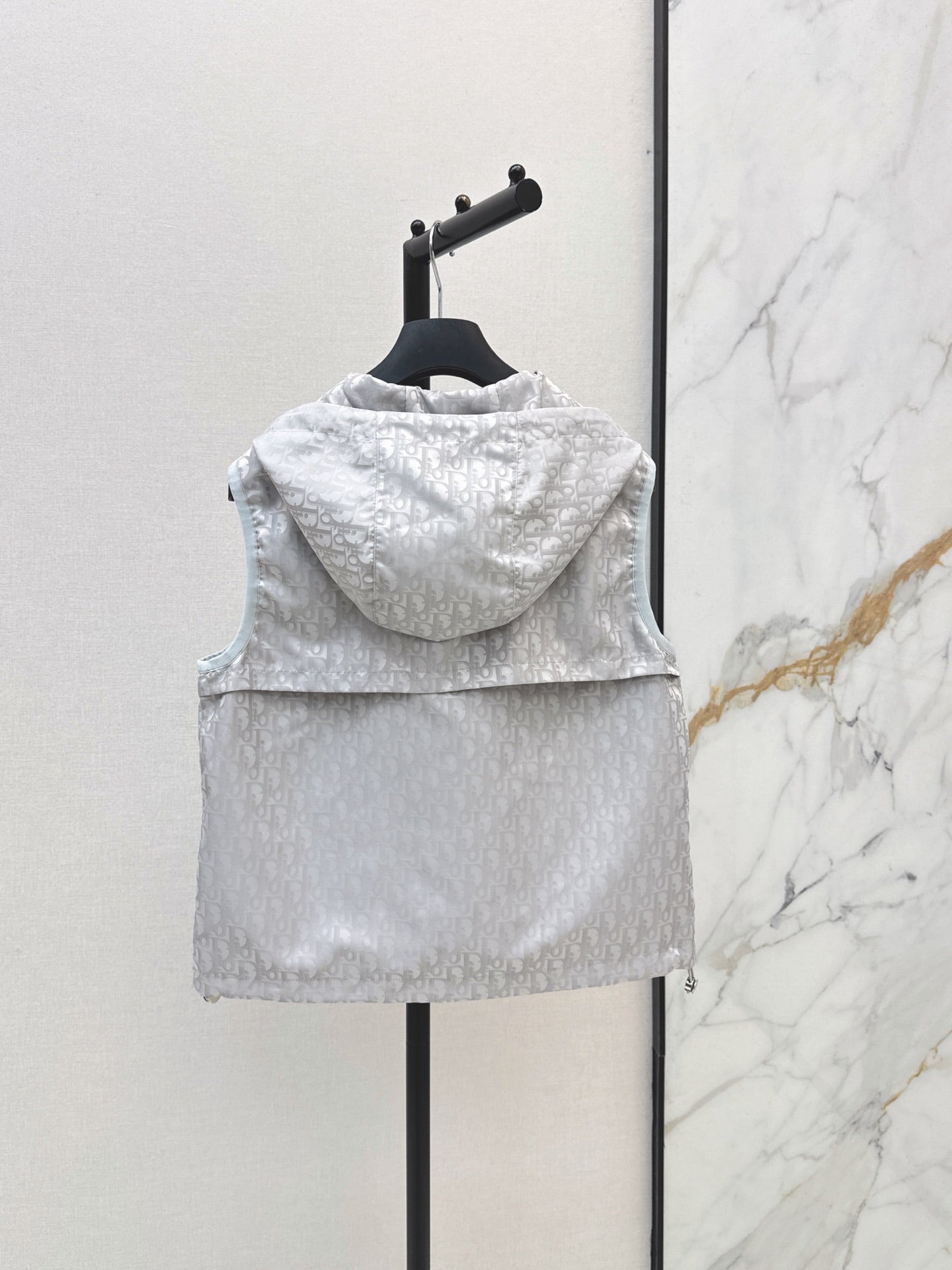 26FW New Premium Grey Series Classic Monogram Hooded Cropped Vest 🩶