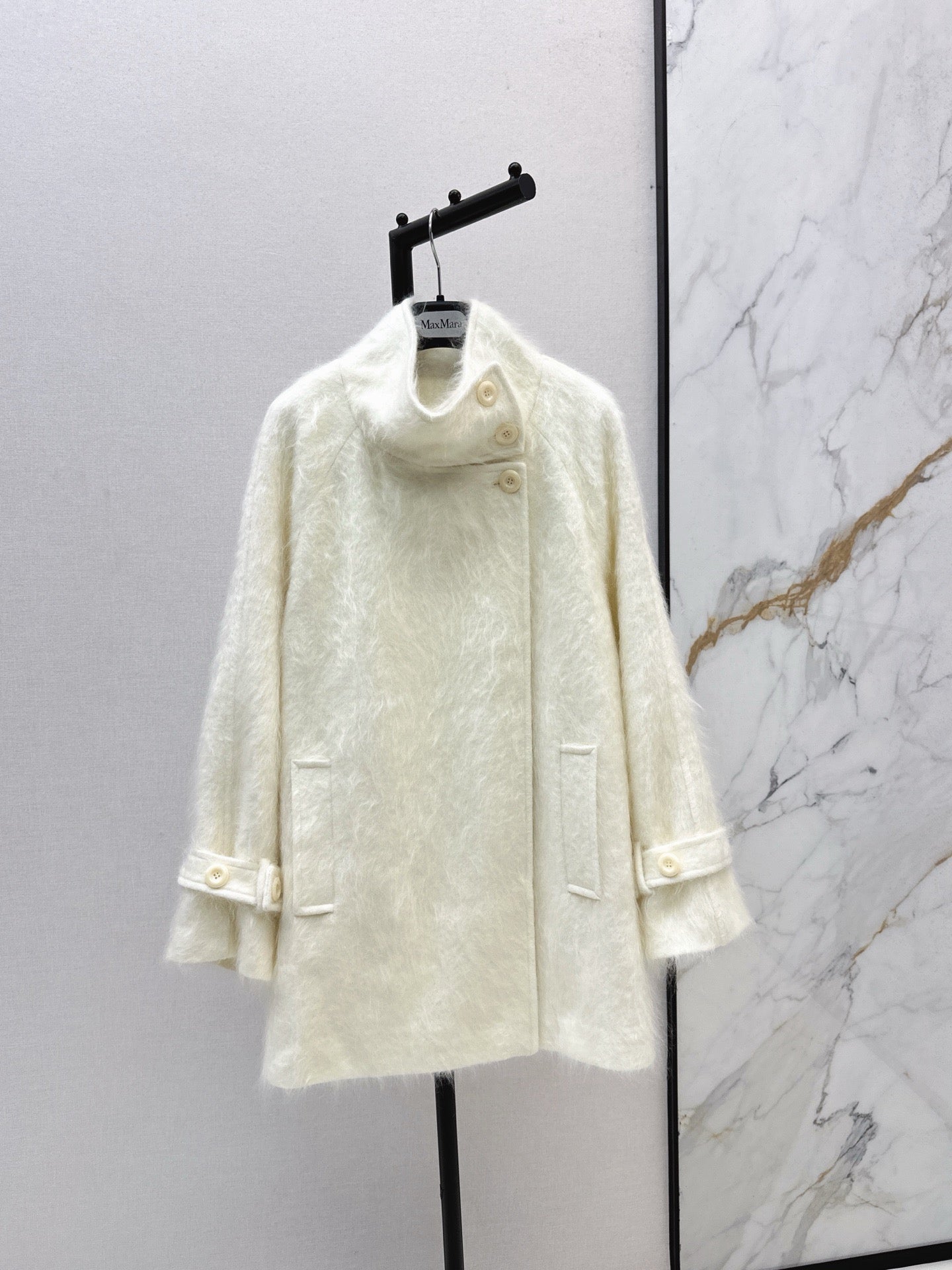 26FW New Minimalist High-End Cape-Style Coat 🤍