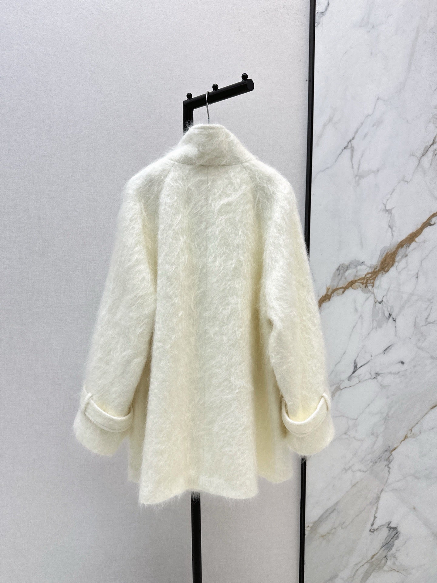 26FW New Minimalist High-End Cape-Style Coat 🤍
