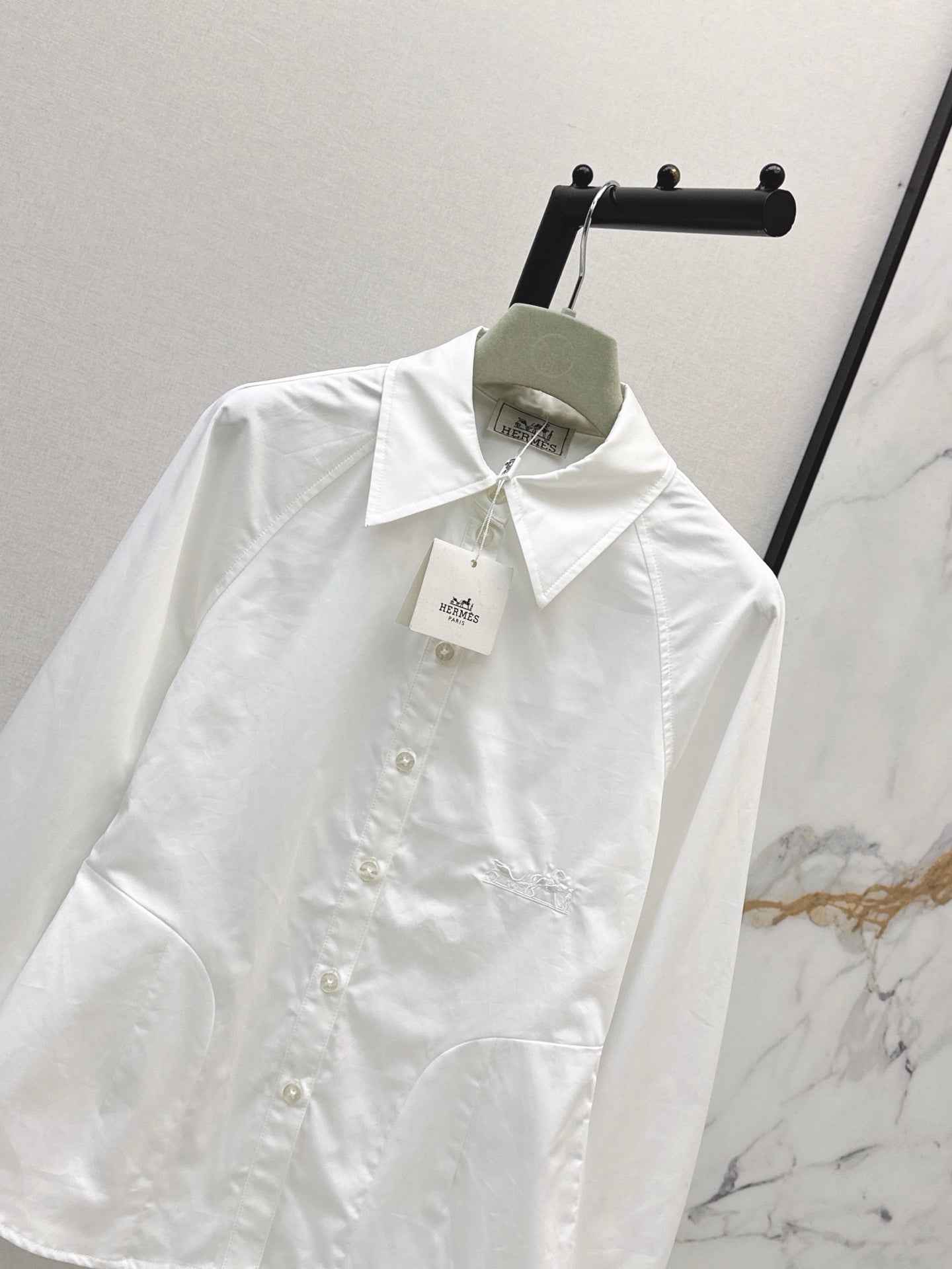 🔥Highest Quality🔥26FW New Equestrian-Style Embroidered Shirt 🤍