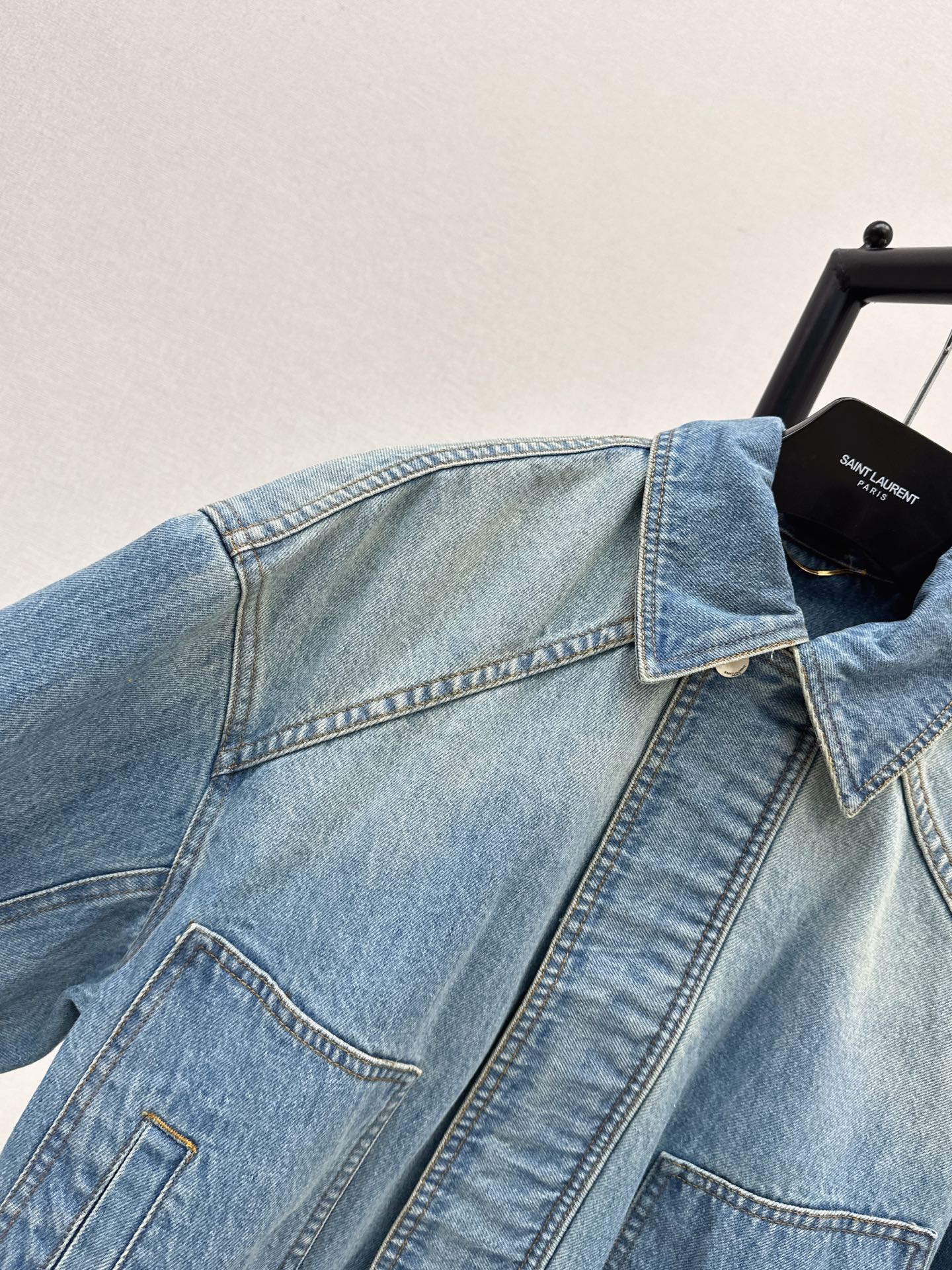 26FW New Vintage-Style Oversized Denim Jacket 🩵
