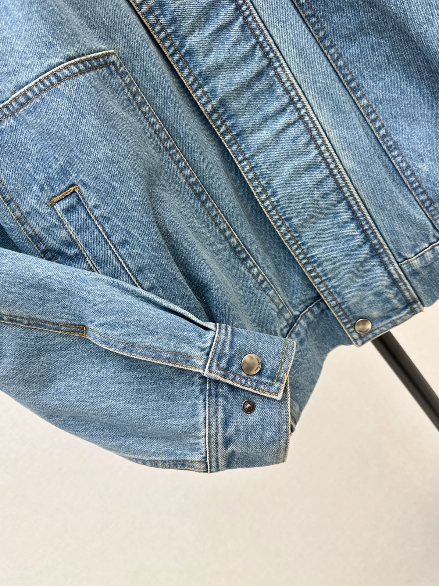 26FW New Vintage-Style Oversized Denim Jacket 🩵