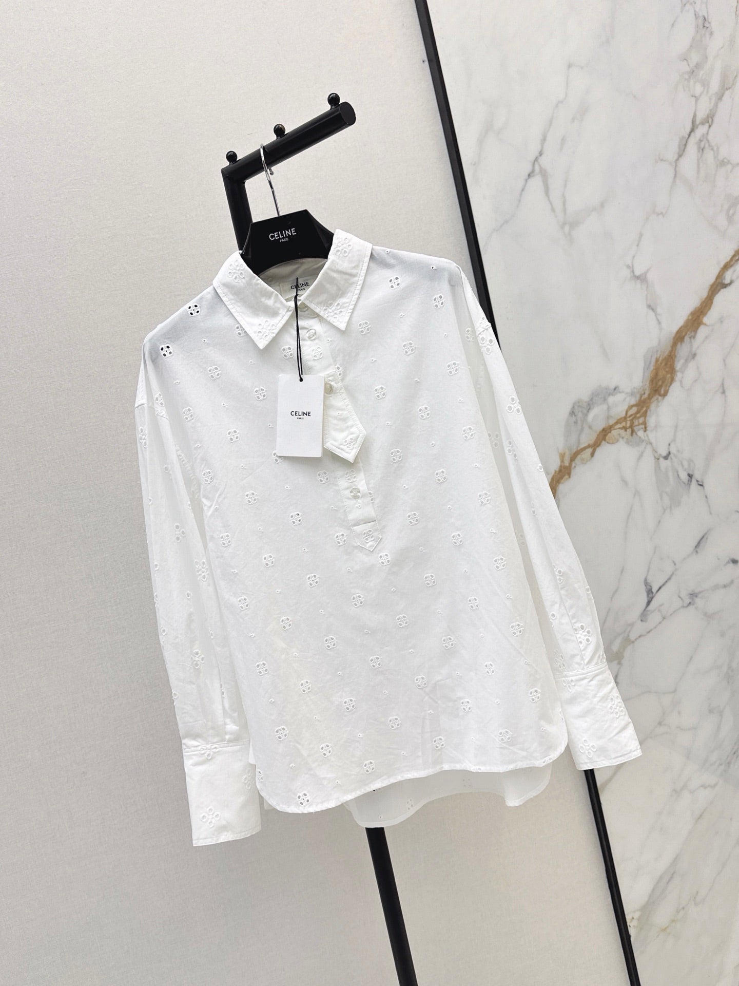 26FW New Collared Shirt with Cut-out Embroidery 🤍