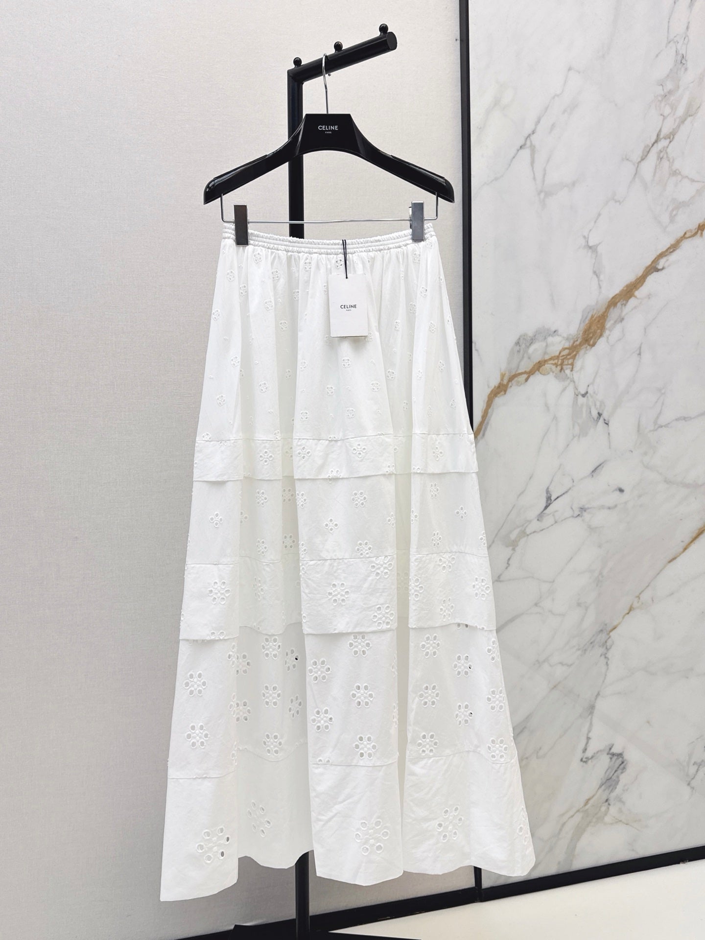 26FW New Embroidered Cut-out Long Skirt 🤍
