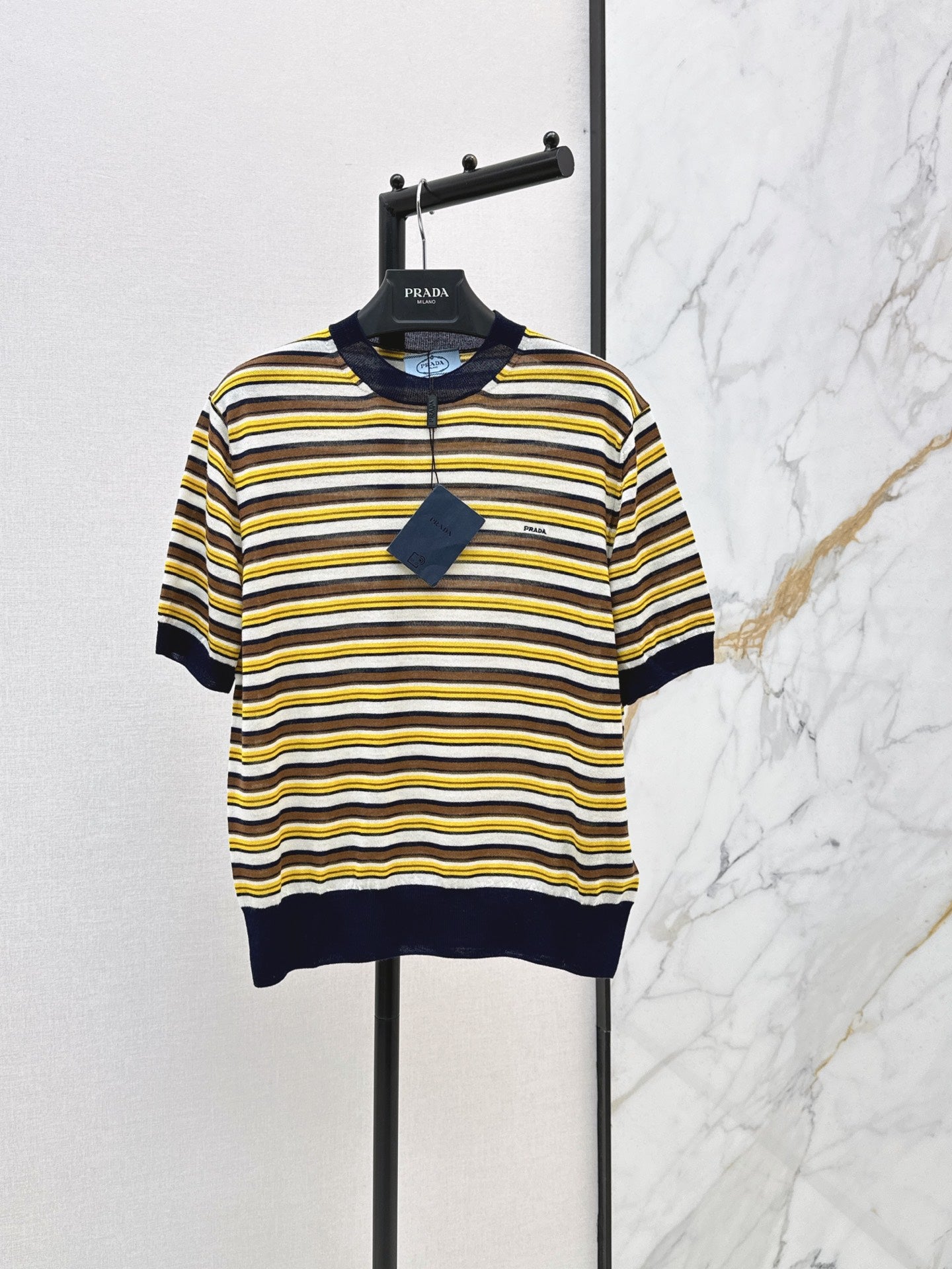 26FW New Crew-Neck Short-Sleeve Striped Knit Top 💛