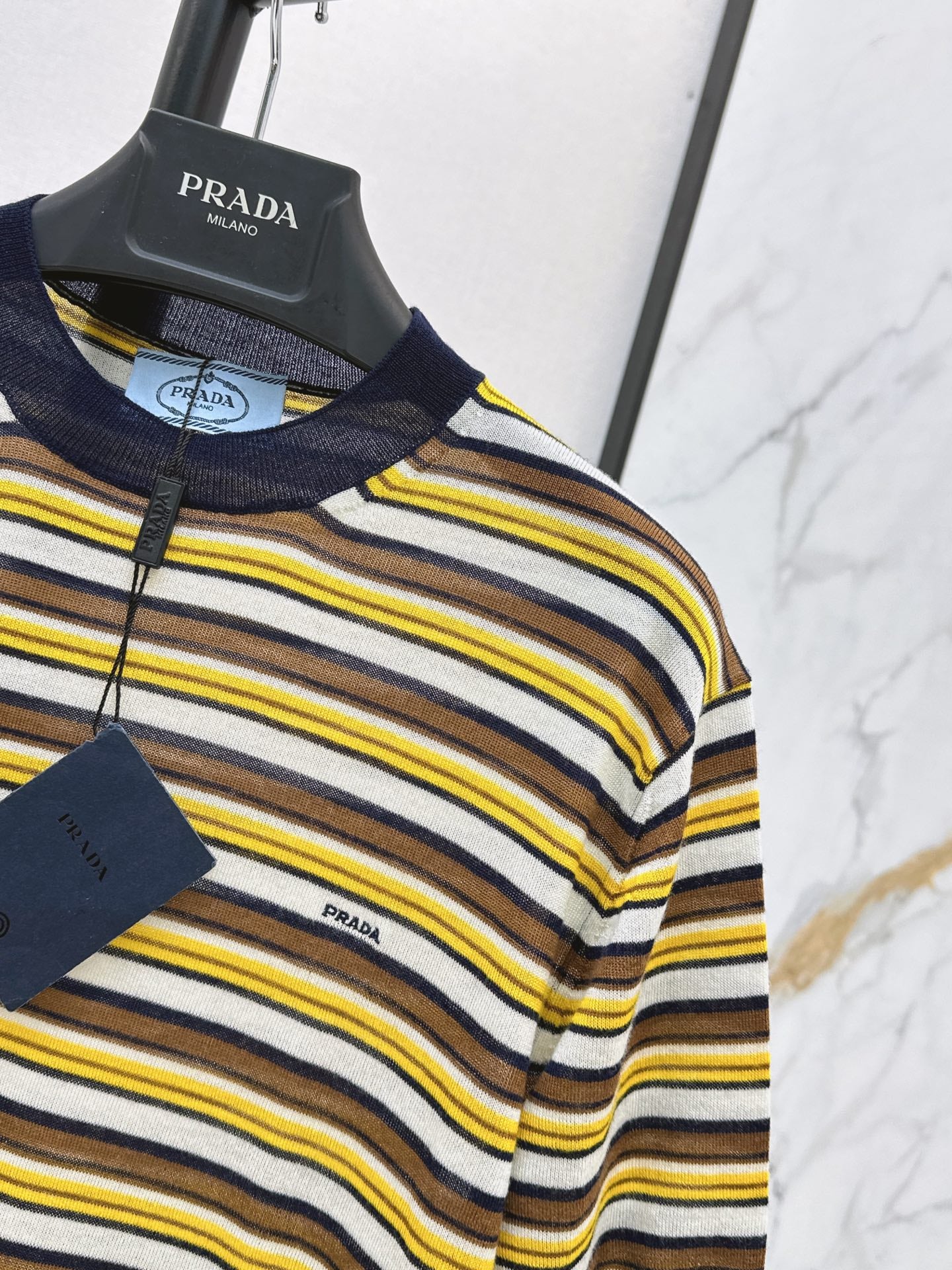 26FW New Crew-Neck Short-Sleeve Striped Knit Top 💛