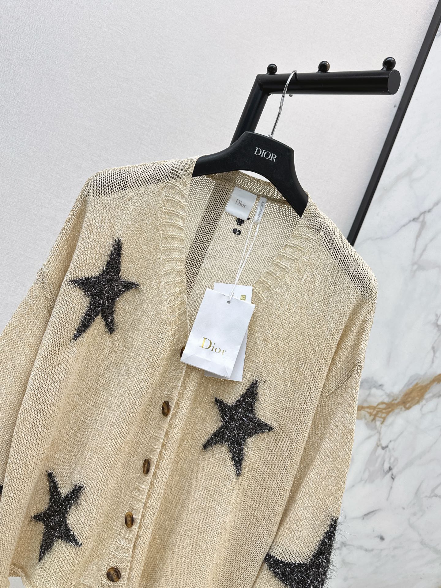 26FW New V-neck Cardigan with Jacquard Star Pattern 🤍