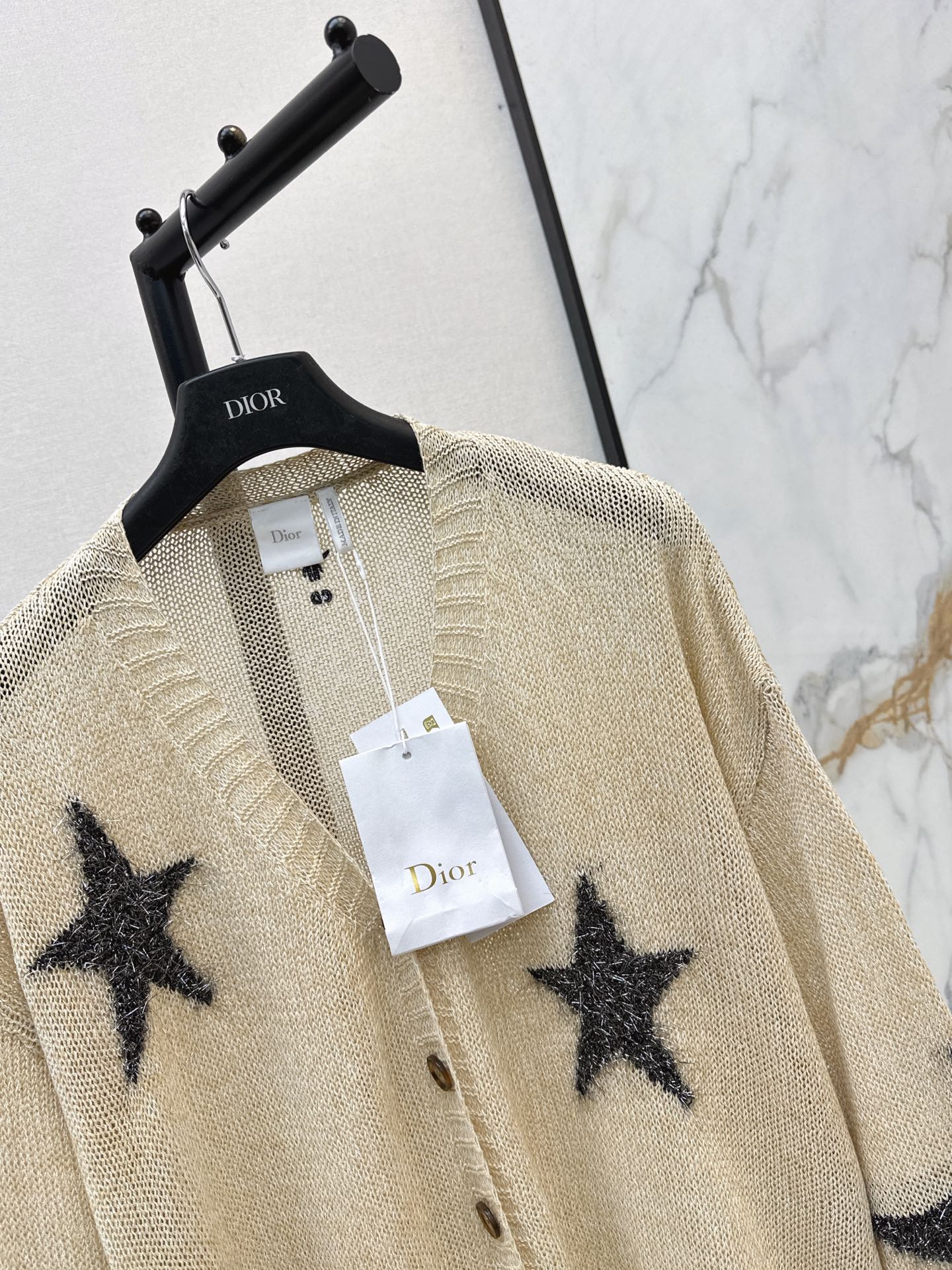 26FW New V-neck Cardigan with Jacquard Star Pattern 🤍