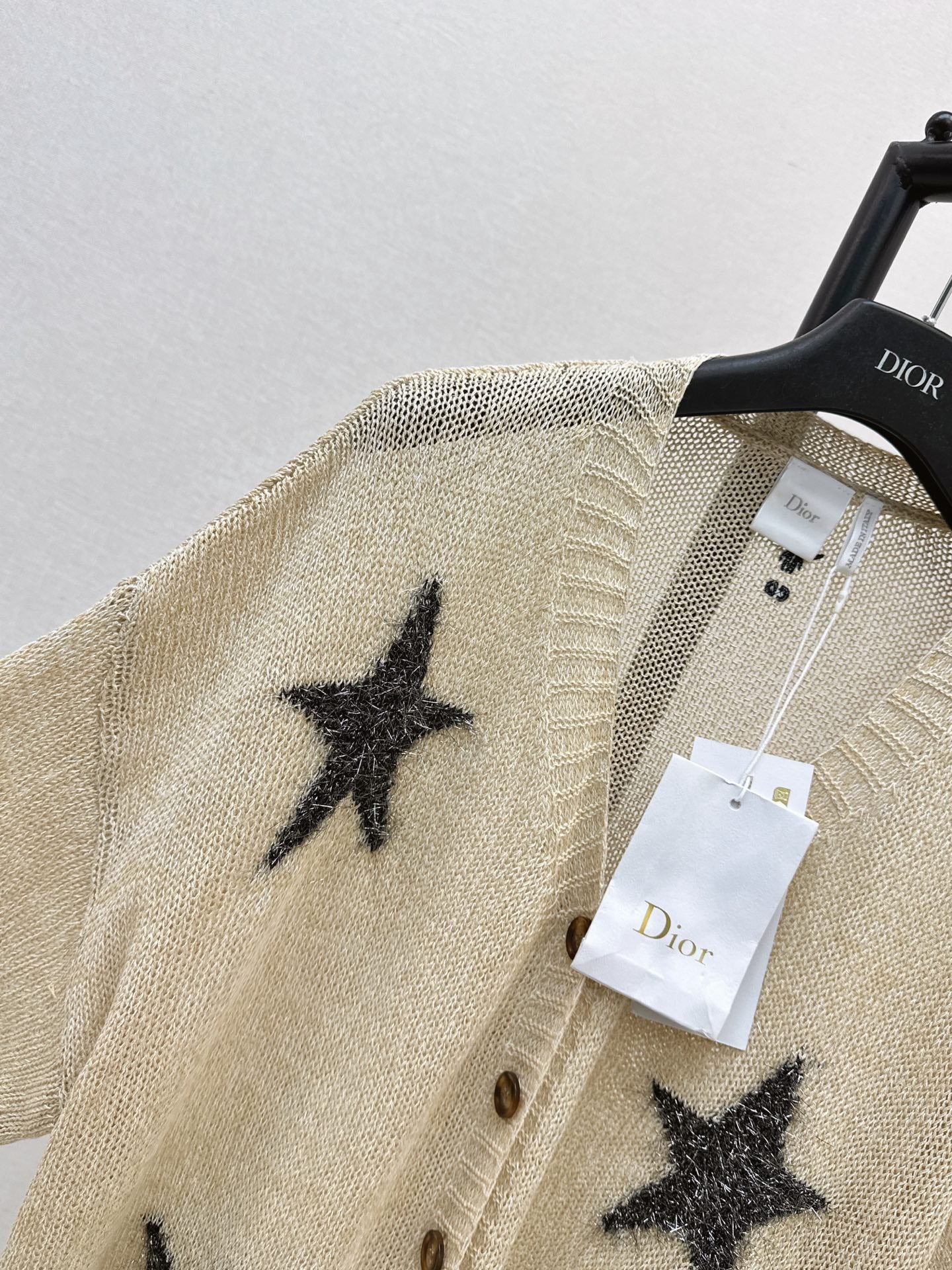 26FW New V-neck Cardigan with Jacquard Star Pattern 🤍