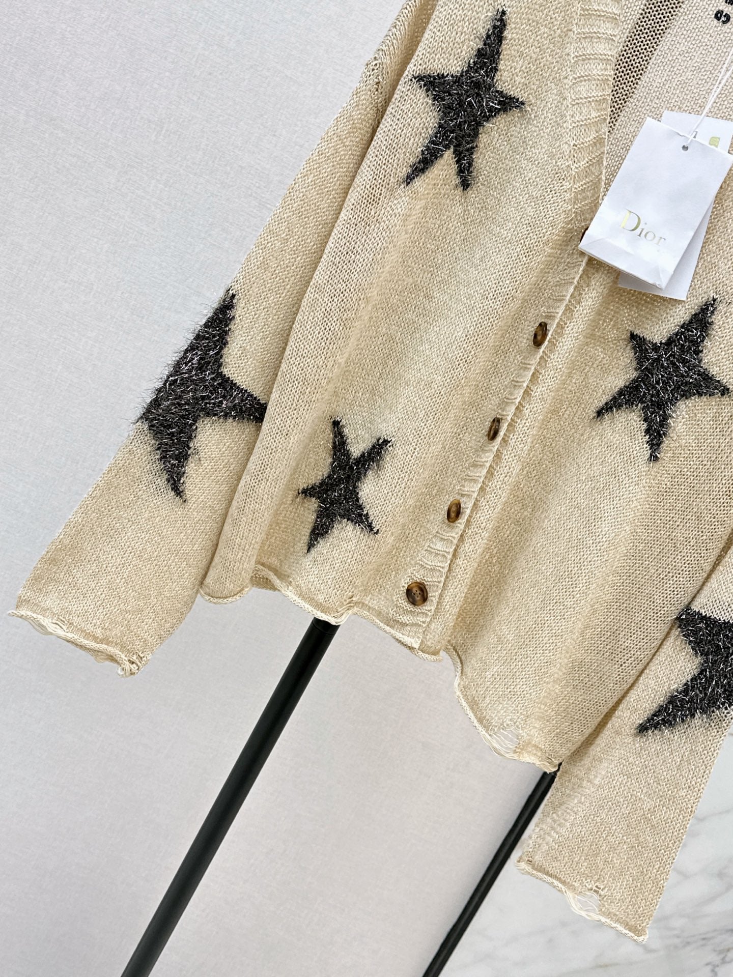 26FW New V-neck Cardigan with Jacquard Star Pattern 🤍