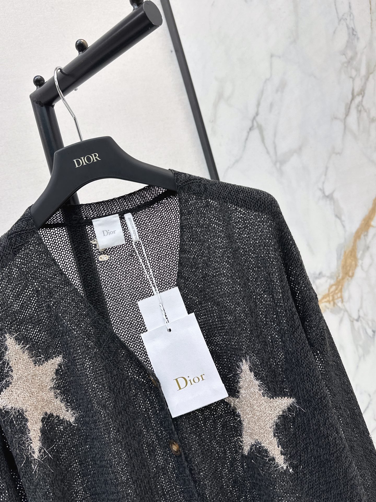 26FW New V-neck Cardigan with Jacquard Star Pattern 🤍