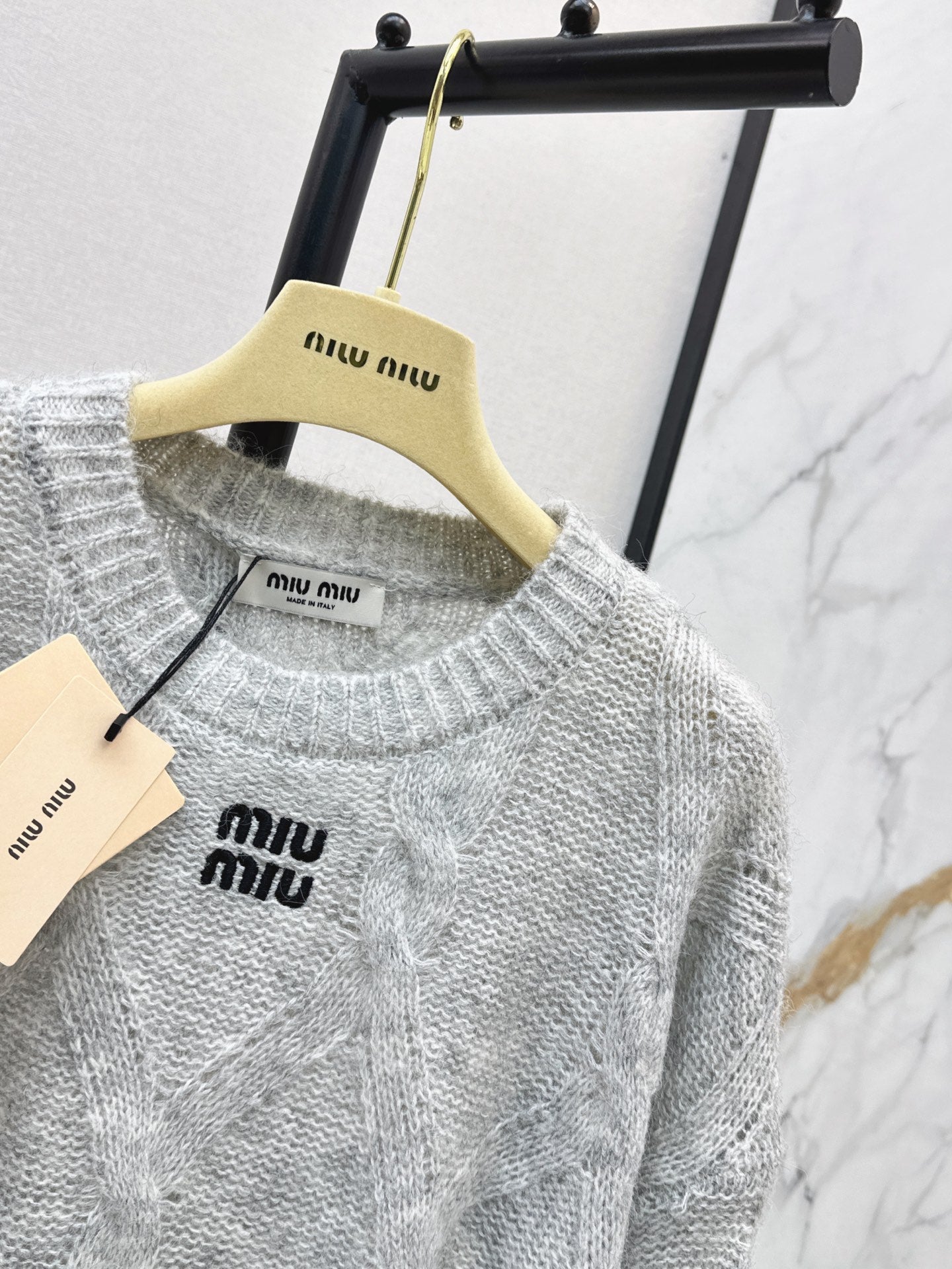 26FW New Logo Letter Embroidery Crewneck Sweater 🩶