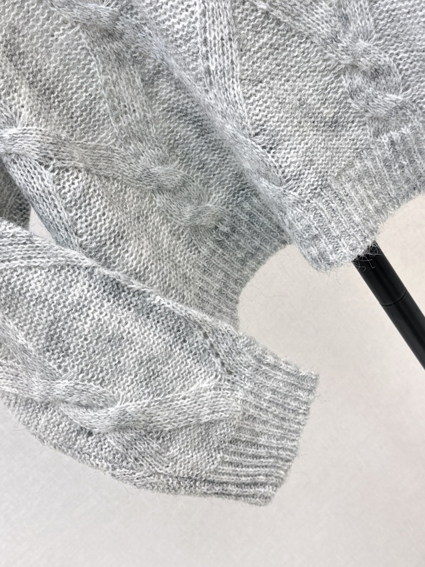 26FW New Logo Letter Embroidery Crewneck Sweater 🩶