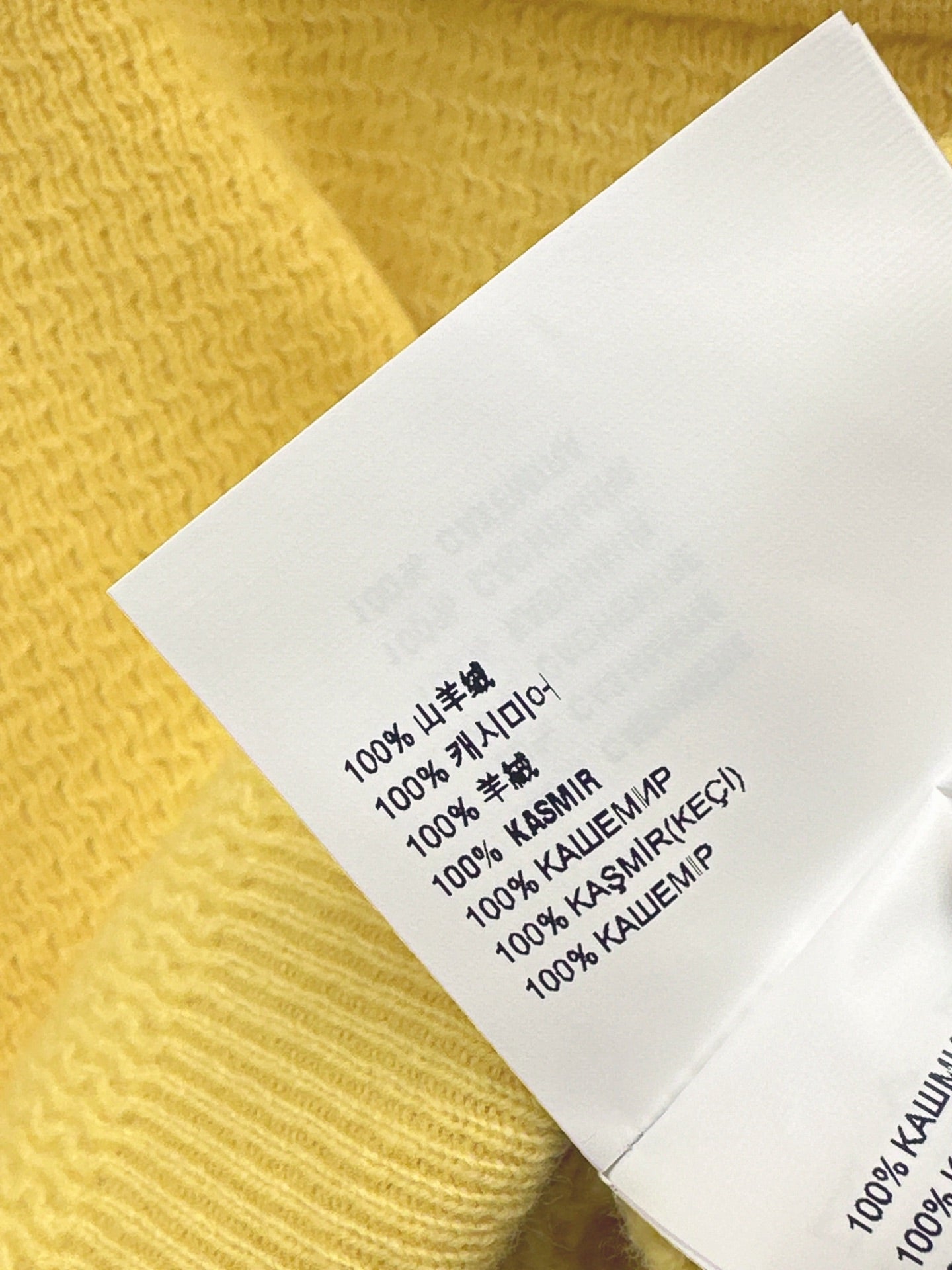 26FW New Color-Block Cut-Out Knit Polo Top 💛