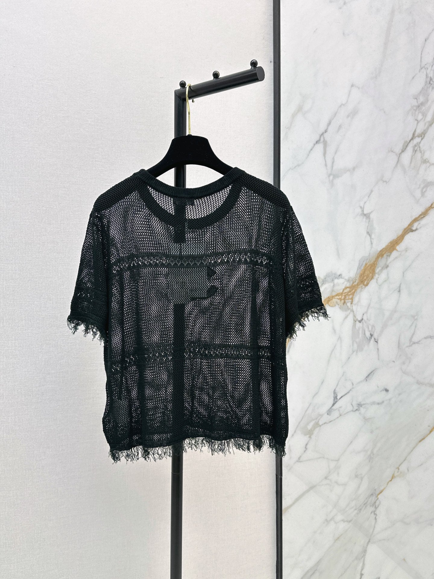 26FW New Short-Sleeve Cut-Out Knit Top 🖤