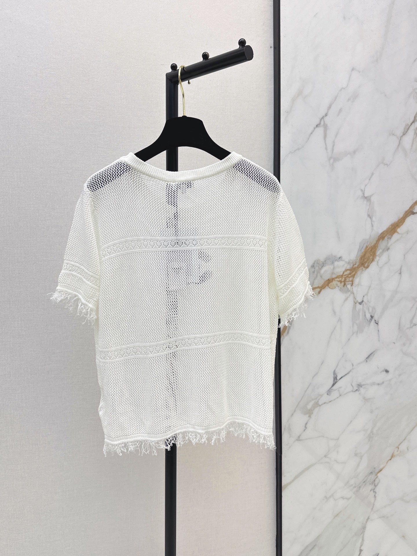 26FW New Short-Sleeve Cut-Out Knit Top 🖤