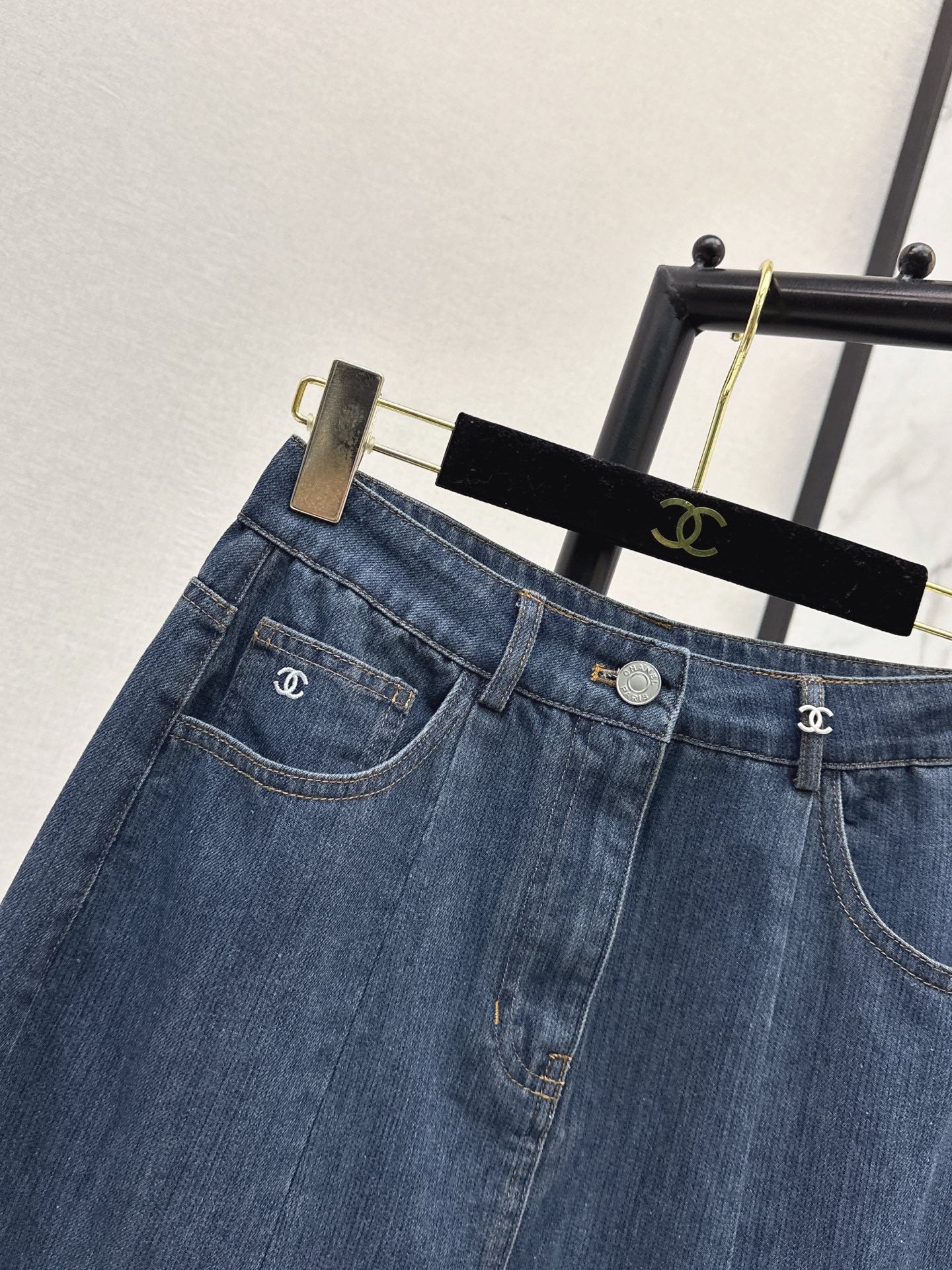 26FW New "Coco Girl" Style Denim Skirt 🖤