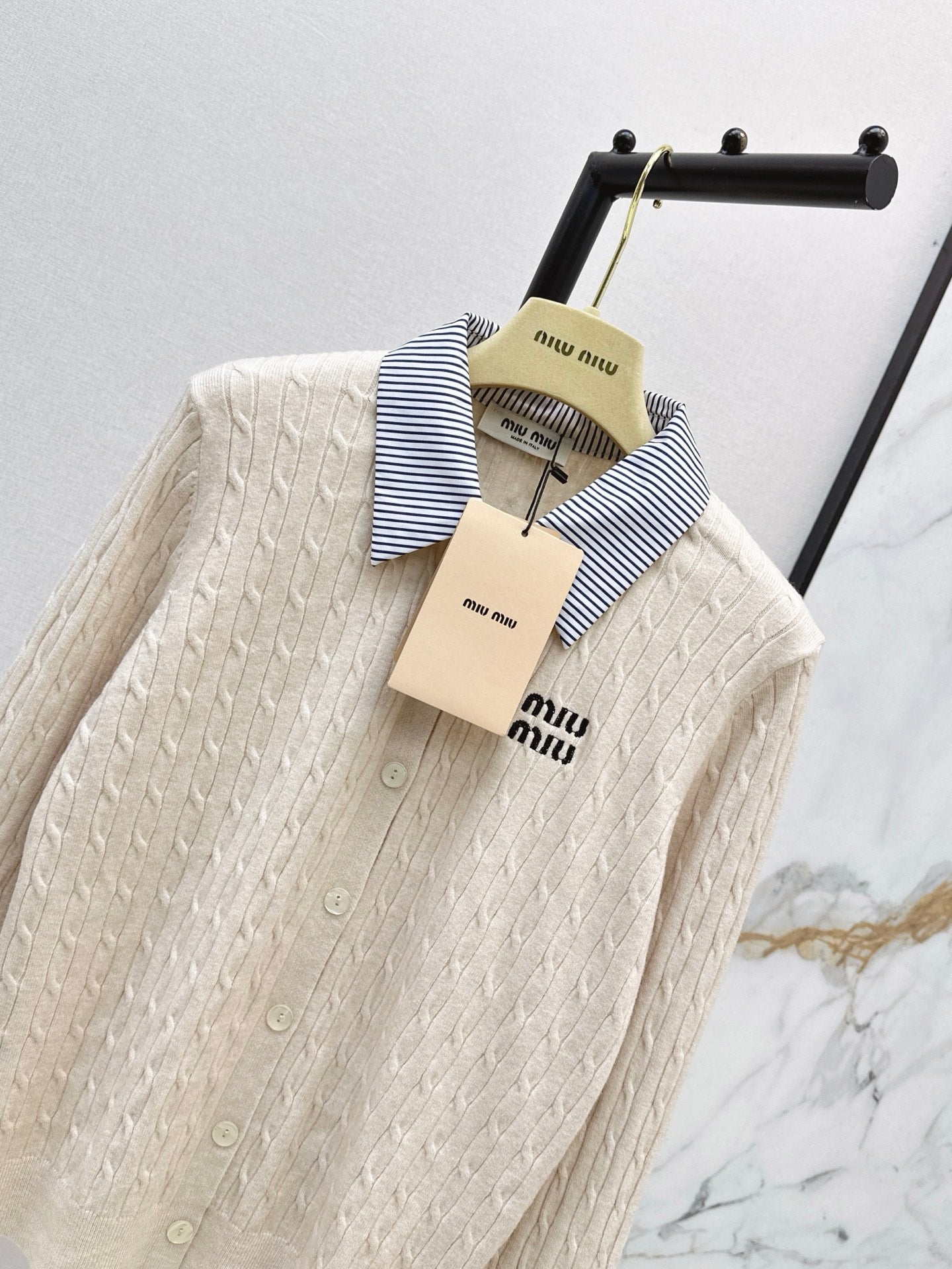 26FW New Color-Block Striped Collared Knit Cardigan 🖤