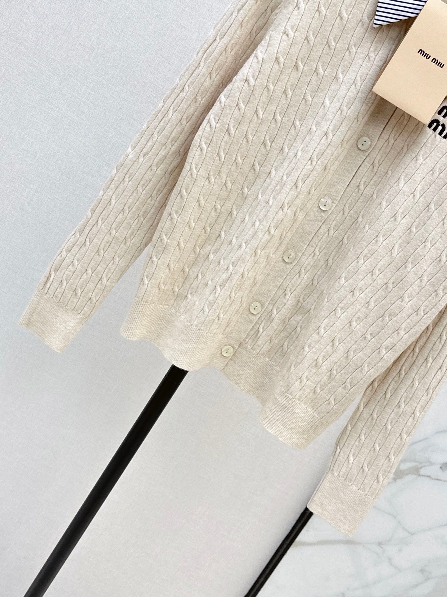 26FW New Color-Block Striped Collared Knit Cardigan 🖤