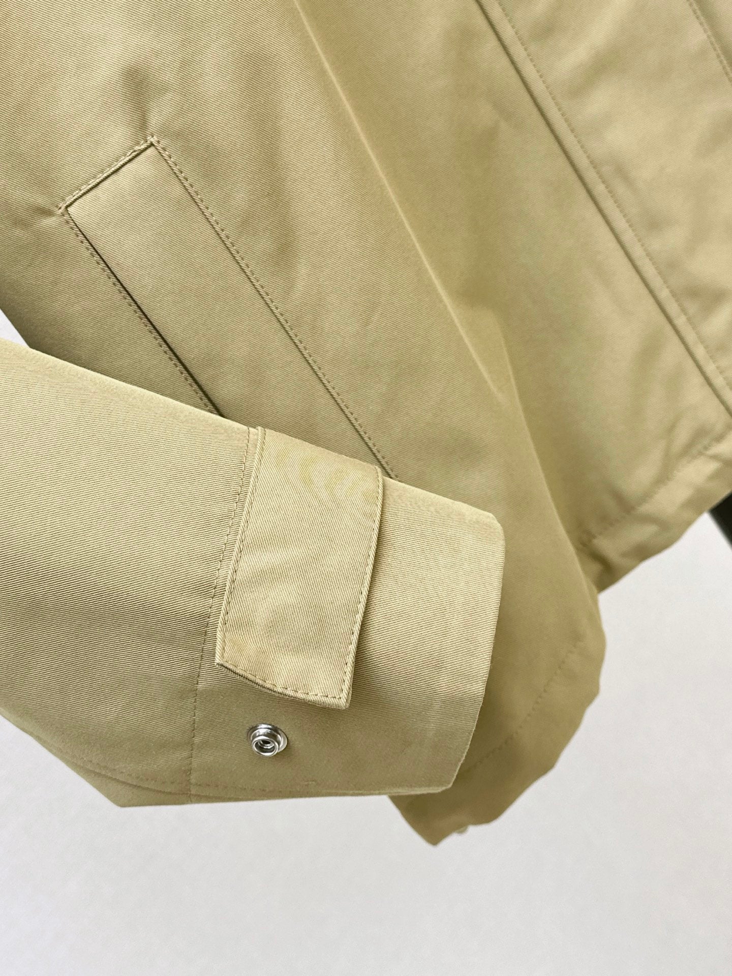 26FW New Hooded Cropped Windbreaker 🤎