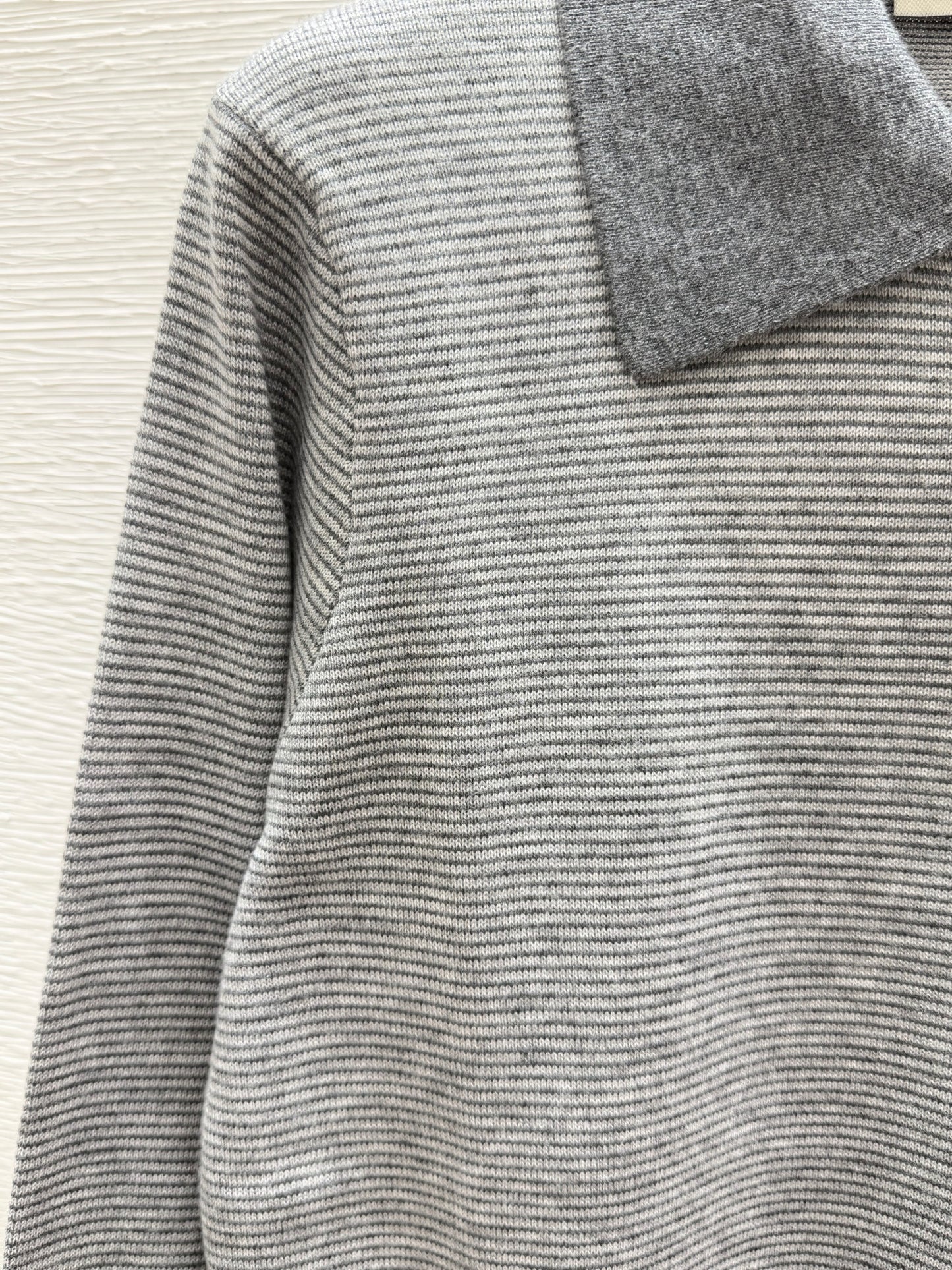 26FW New Color-Block Striped Long-Sleeve Sweater with Collar