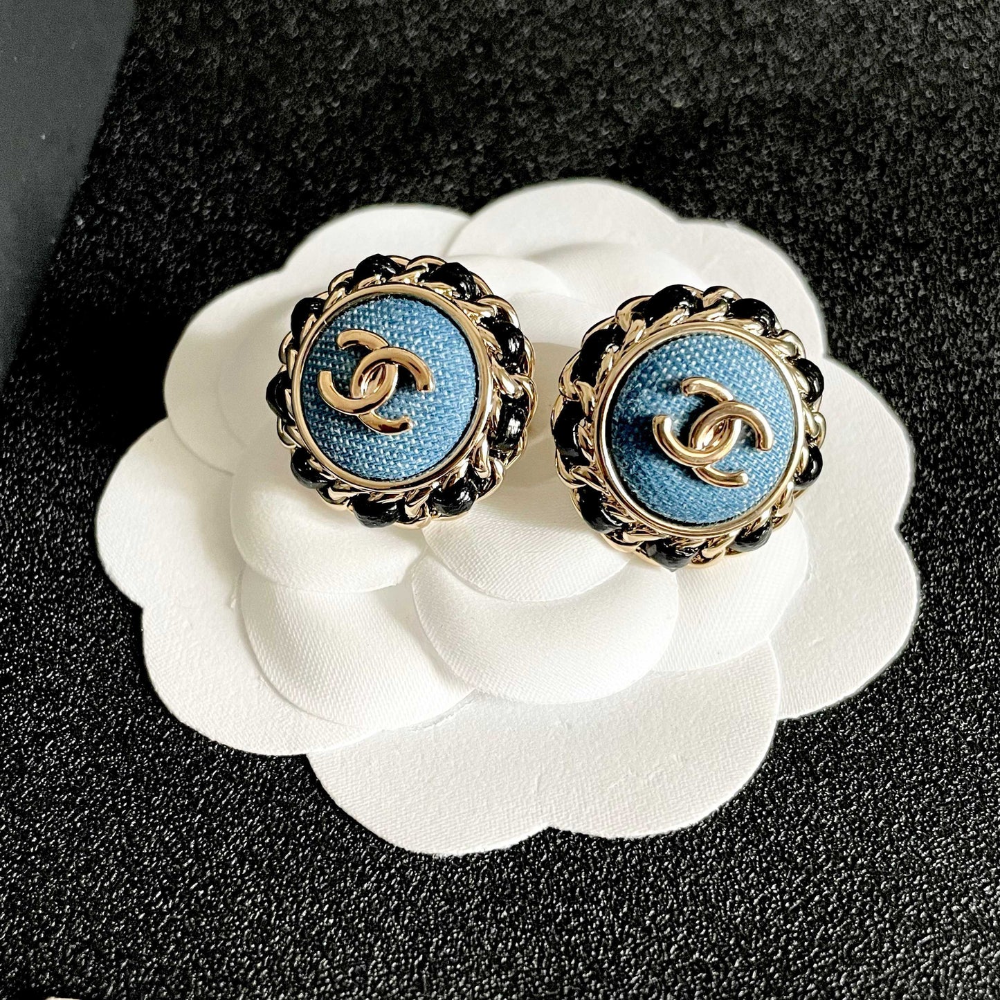26FW New Double-C Logo Stud Earrings