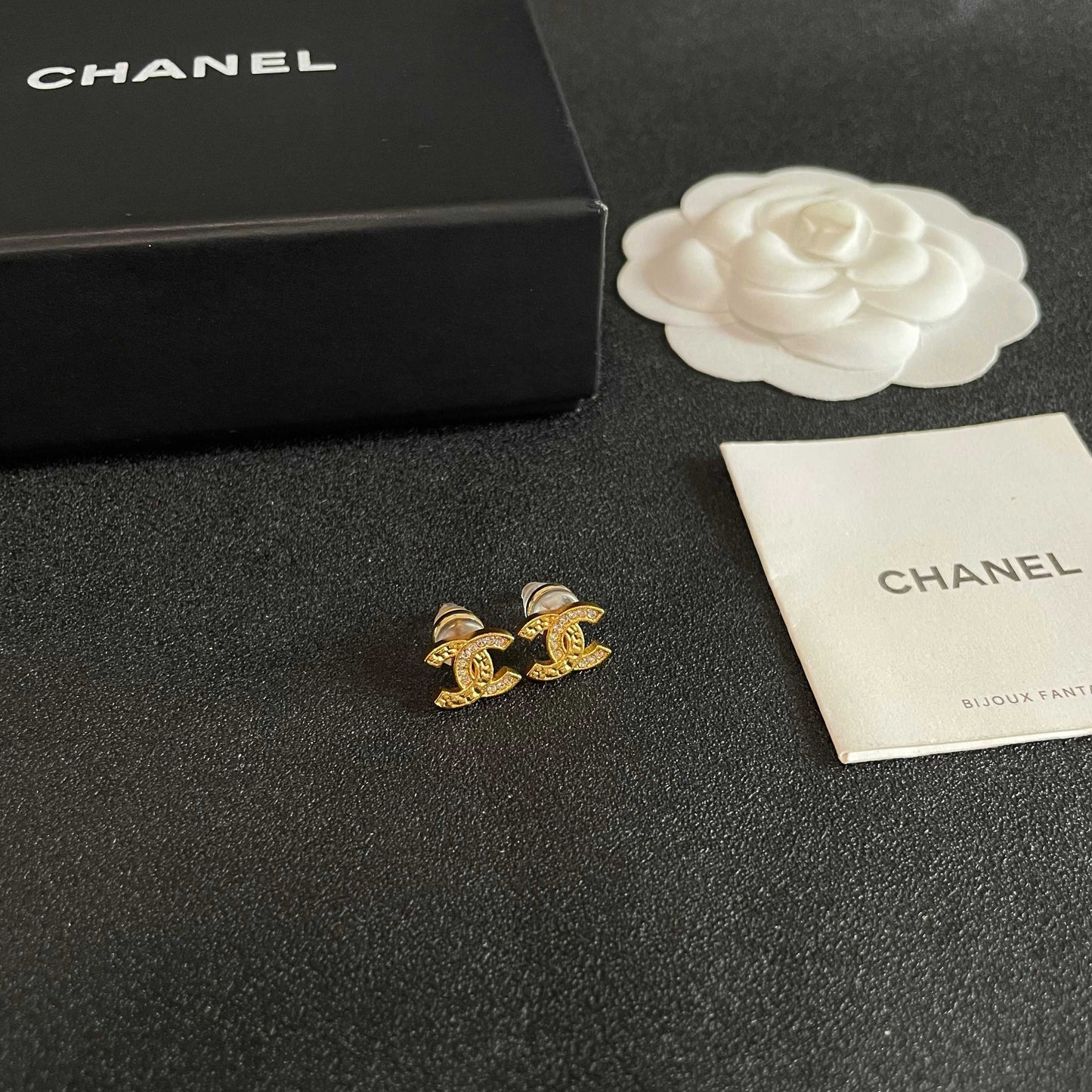 26FW New Double-C Logo Stud Earrings