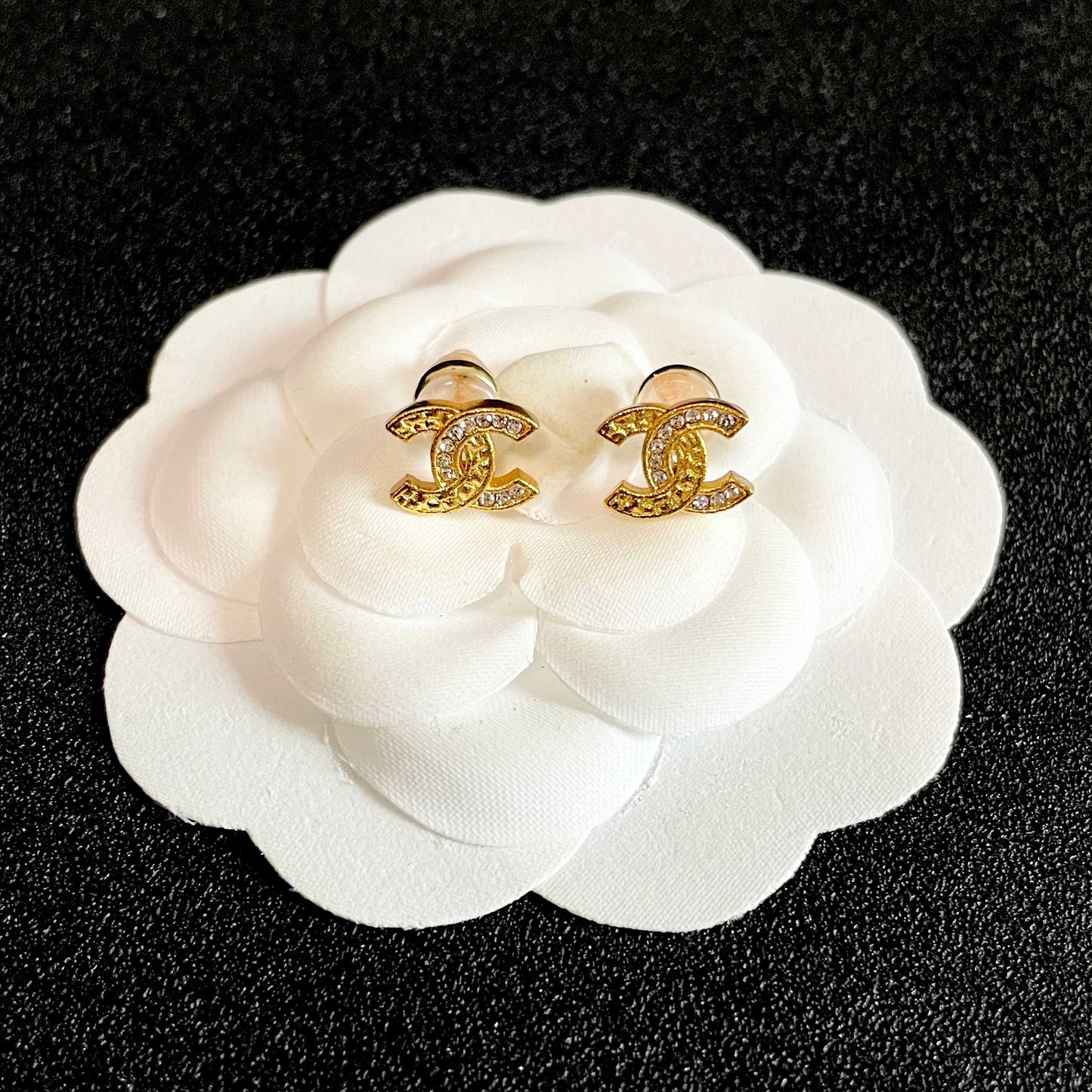 26FW New Double-C Logo Stud Earrings