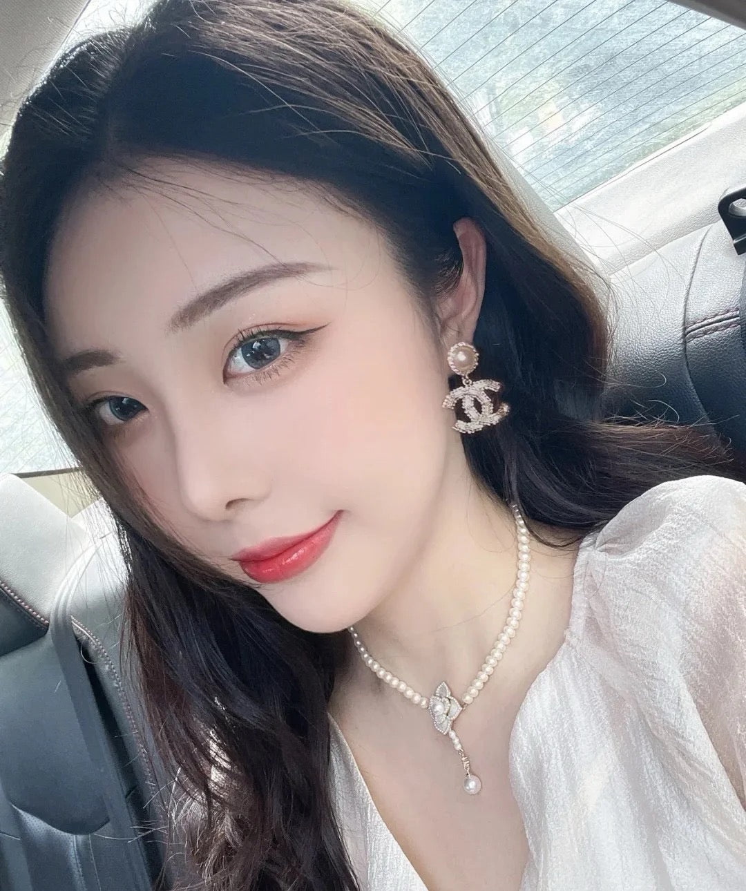 26FW New CC Pearl & Rhinestone Earrings