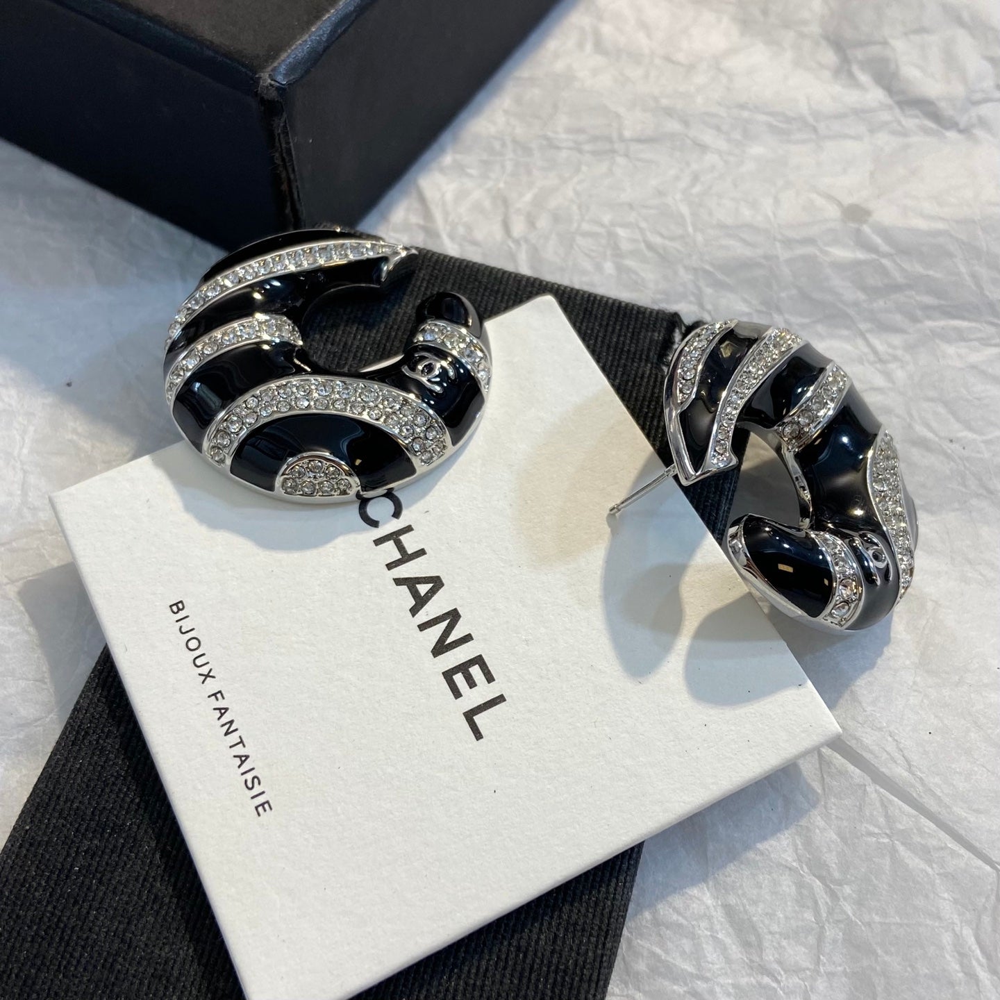❤️‍🔥Limited edition❤️‍🔥26FW New Limited-Edition Zebra-Print Double-C Stud Earrings