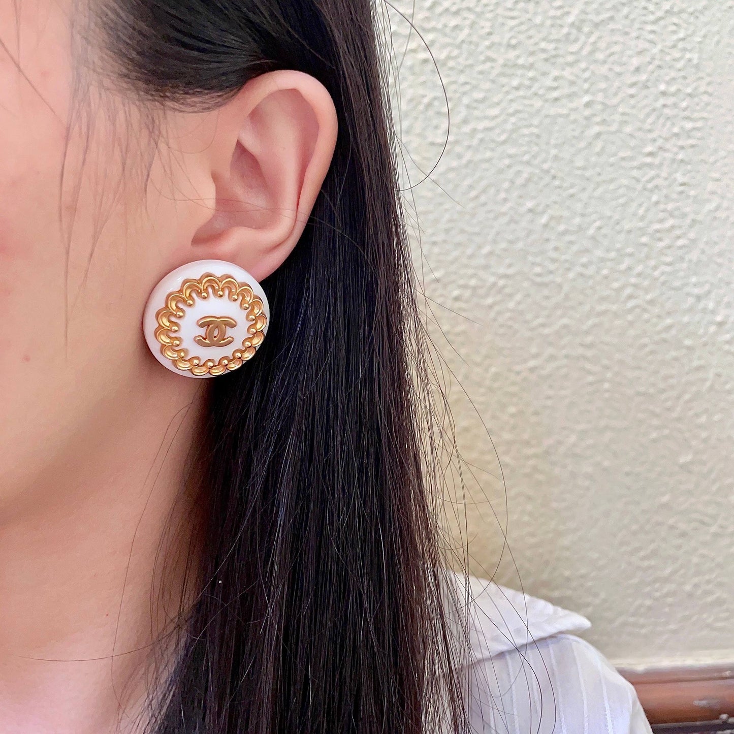 26FW New Classic Double-C Stud Earrings ✨