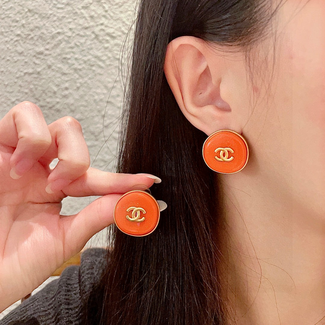26FW New Classic Double-C Stud Earrings ✨
