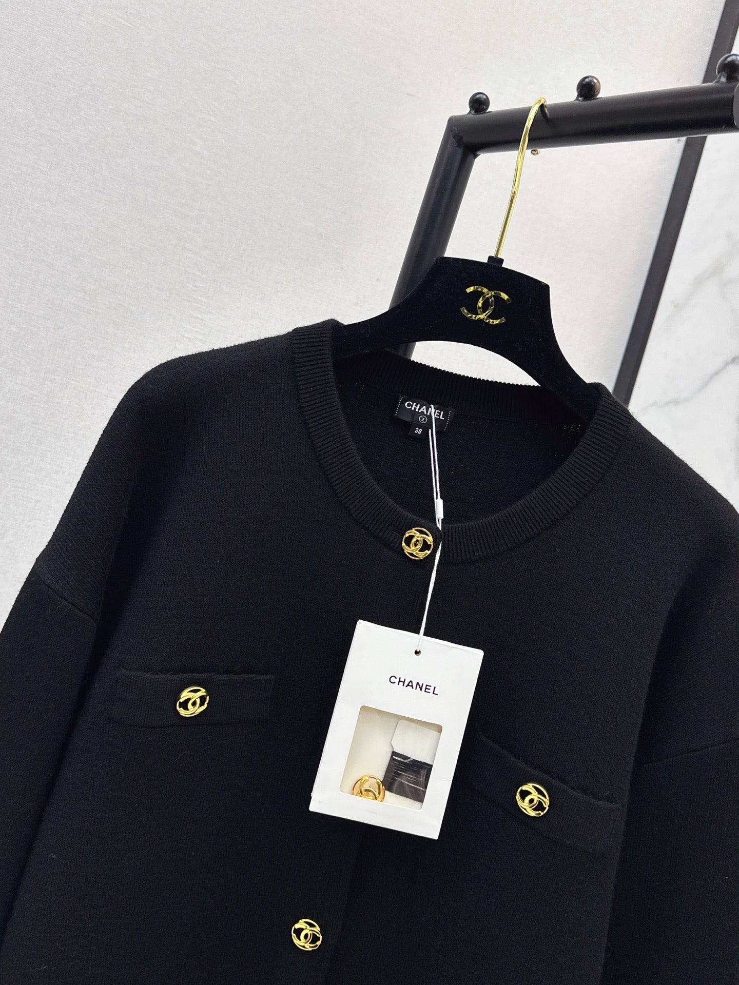 26FW New Knit Cardigan with Four-Pocket Detail 🖤
