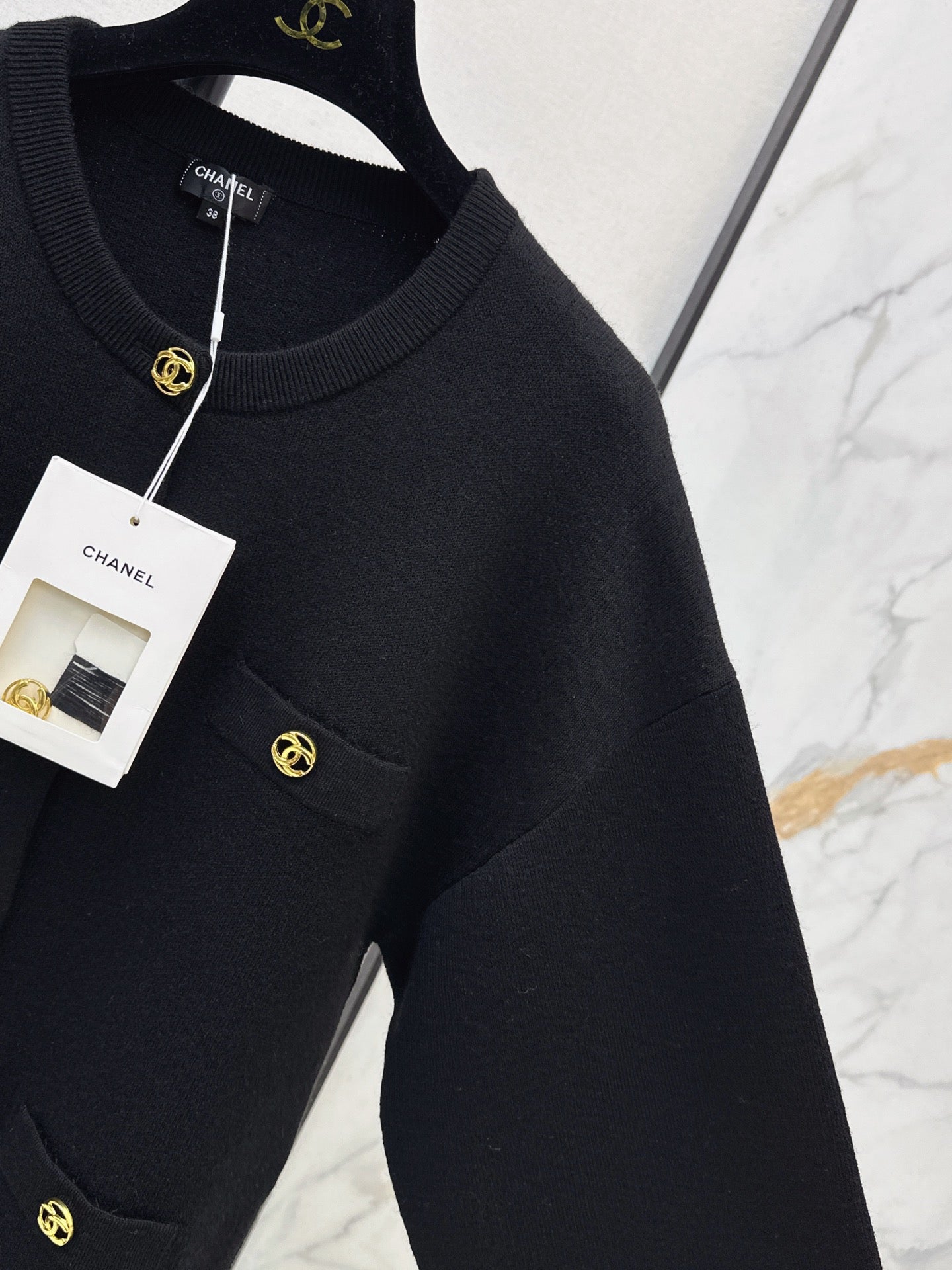 26FW New Knit Cardigan with Four-Pocket Detail 🖤