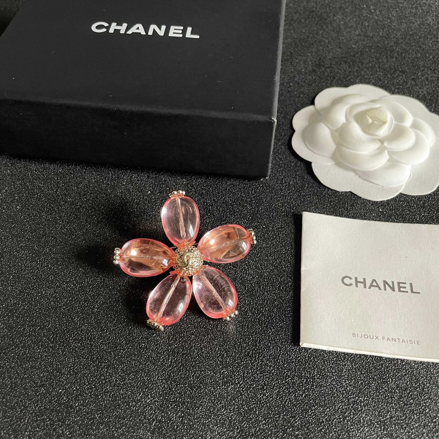 26FW New Double-C Brooch