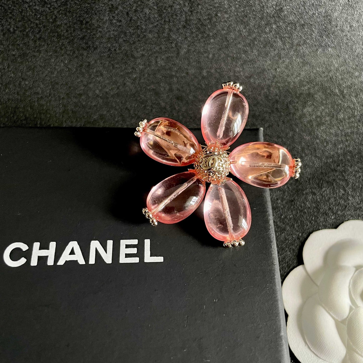 26FW New Double-C Brooch