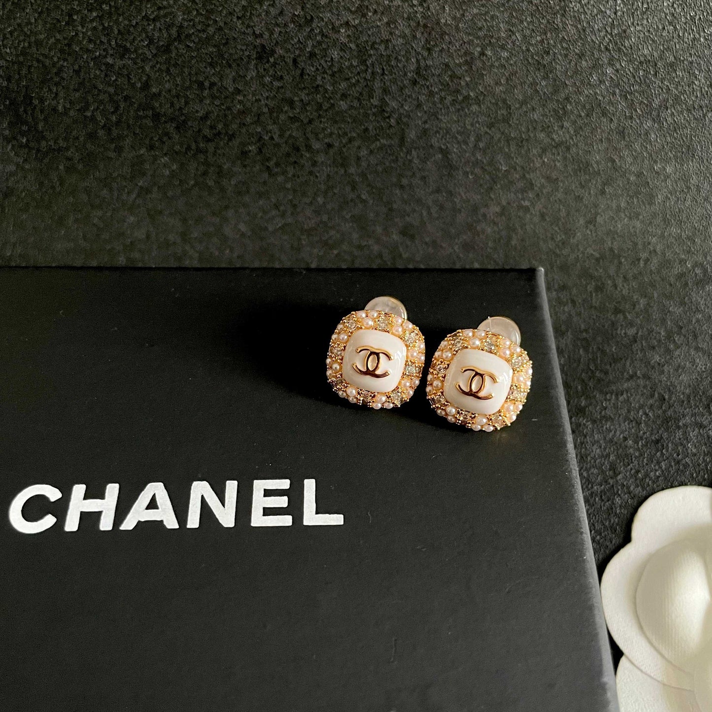 26FW New Double-C Stud Earrings