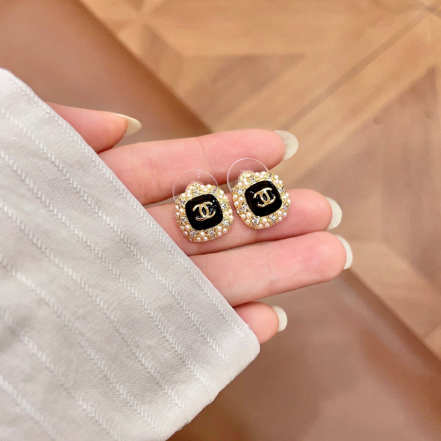 26FW New Double-C Stud Earrings