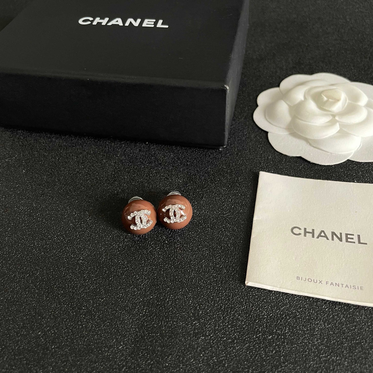 26FW New Double-C Chocolate-Colored Stud Earrings