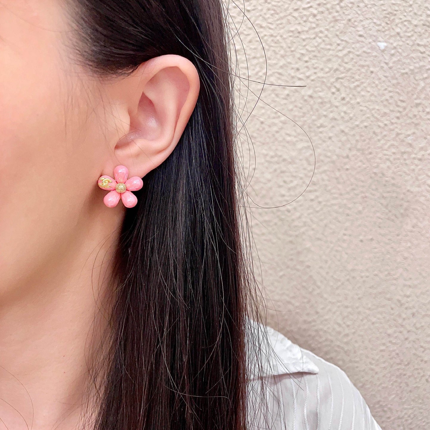 26FW New Double-C Floral Stud Earrings