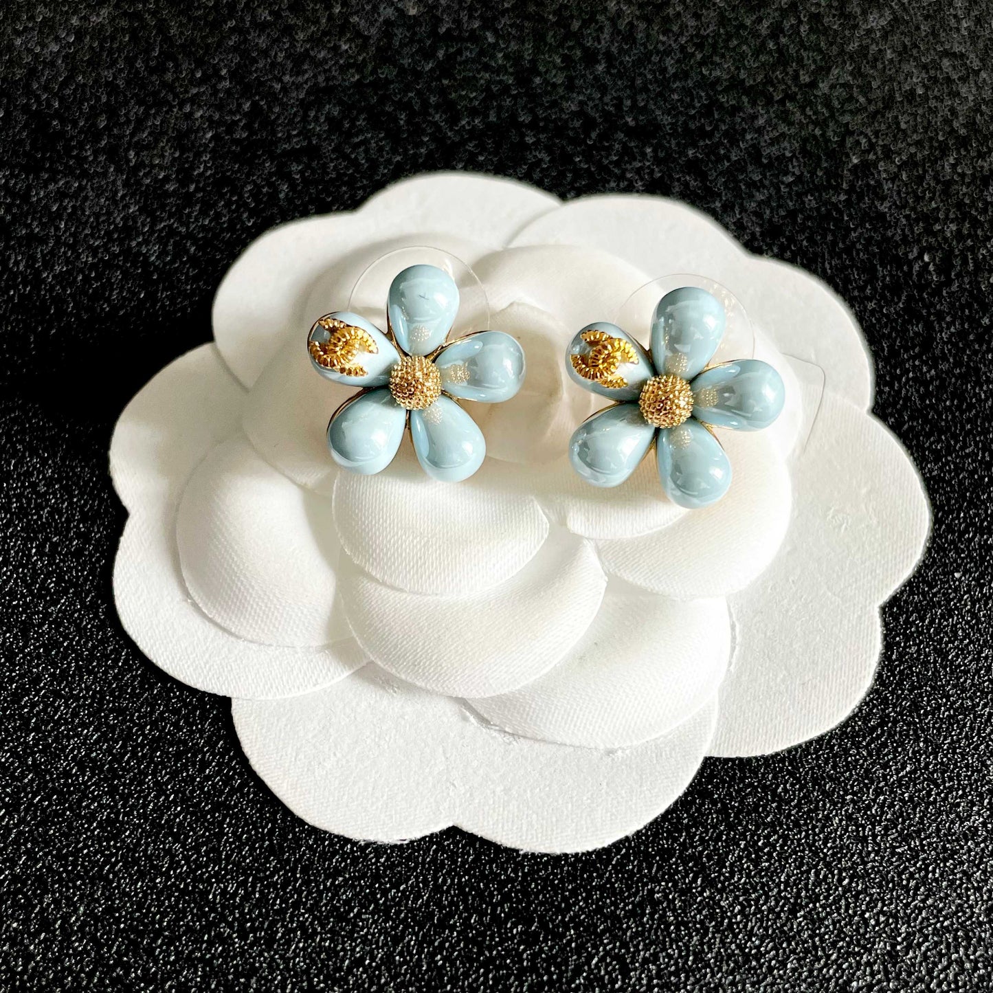 26FW New Double-C Floral Stud Earrings