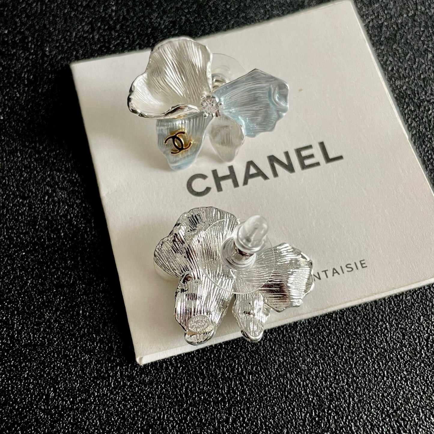 26FW New Double-C Petal Stud Earrings