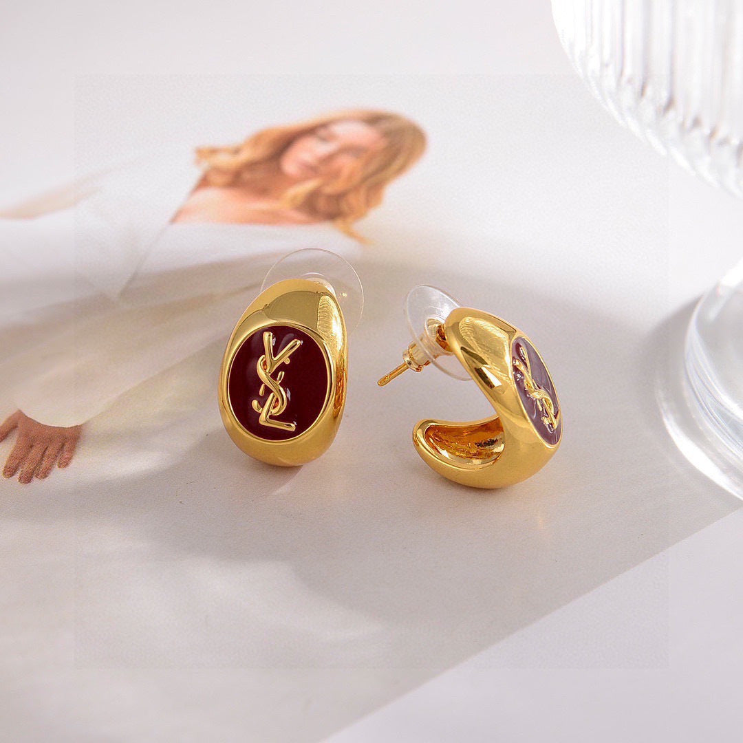 26FW New Letter Stud Earrings