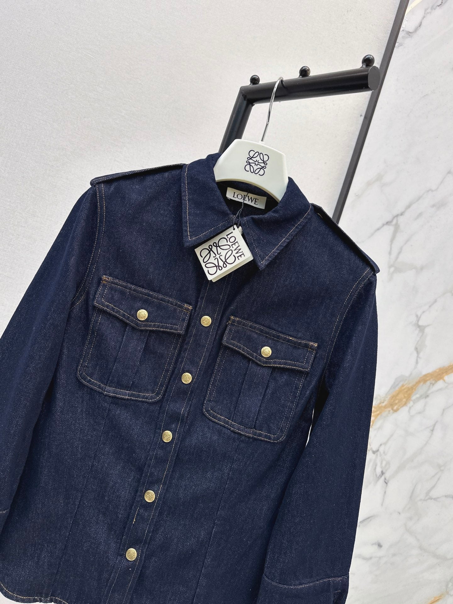 26FW New Slim-Fit Lapel Denim Shirt Jacket 🖤