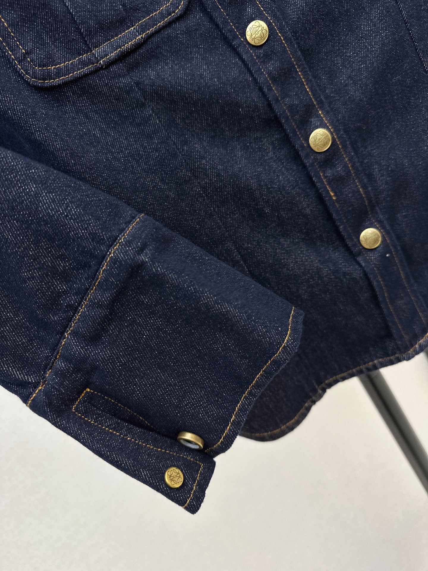 26FW New Slim-Fit Lapel Denim Shirt Jacket 🖤