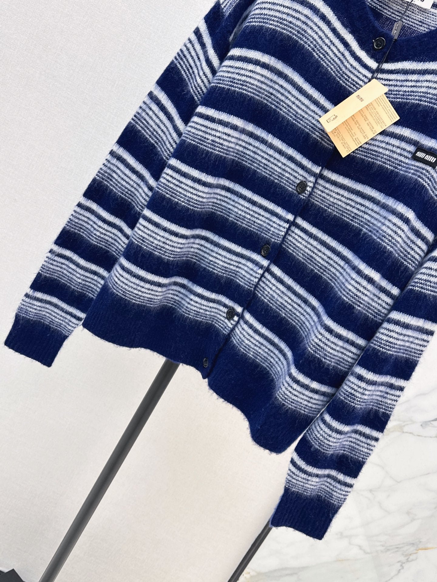 26FW New Navy & White Horizontal Stripe Crew-Neck Knit Cardigan 🖤