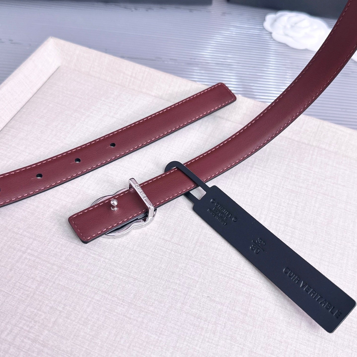 26FW New Black & Red Top-Grain Cowhide Belt 20mm