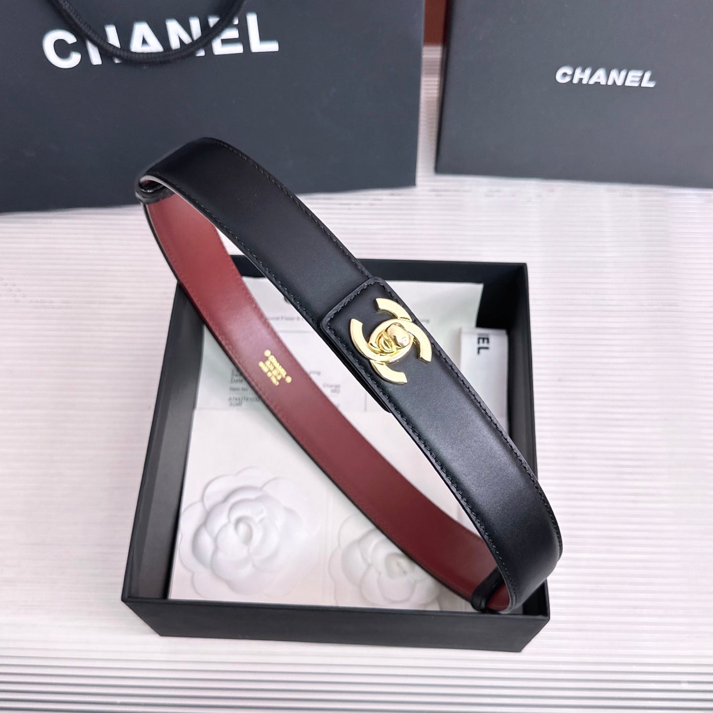 26FW New Black & Red Top-Grain Cowhide Belt 30mm