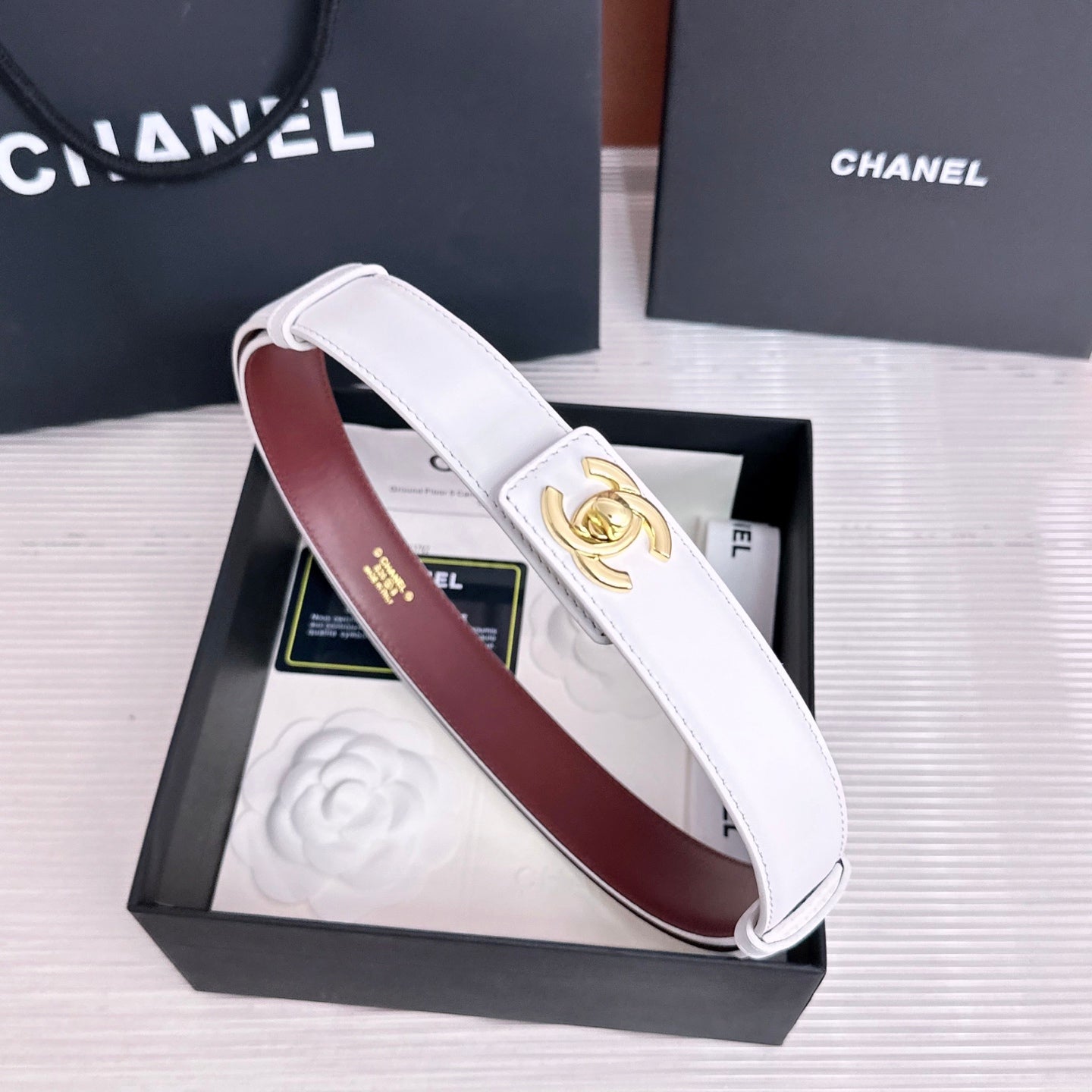 26FW New White & Red Top-Grain Leather Belt 30mm
