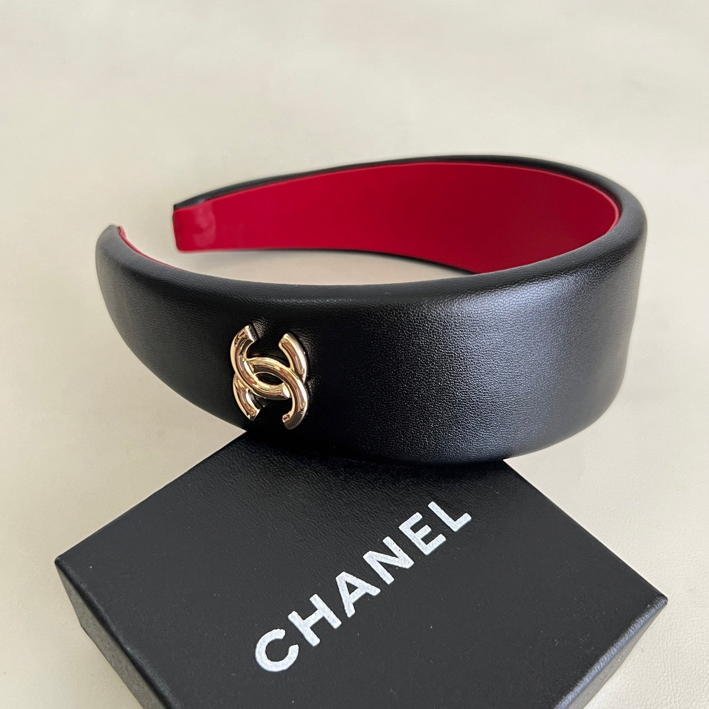 26FW New Wide Gold Double-C Headband